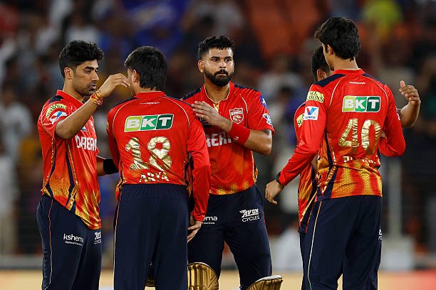 AHMEDABAD, INDIA - JUNE 01: Shreyas Iyer of Punjab Kings congratulates teammates following the team's victory in the 2025 IPL Qualifier 2 match between Punjab Kings and Mumbai Indians at Narendra Modi Stadium, on June 01, 2025, in Ahmedabad, India. 